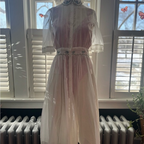 Gunne Sax | Dresses | Vintage 7s Gunne Sax Sheer Midi Lace Dress With ...